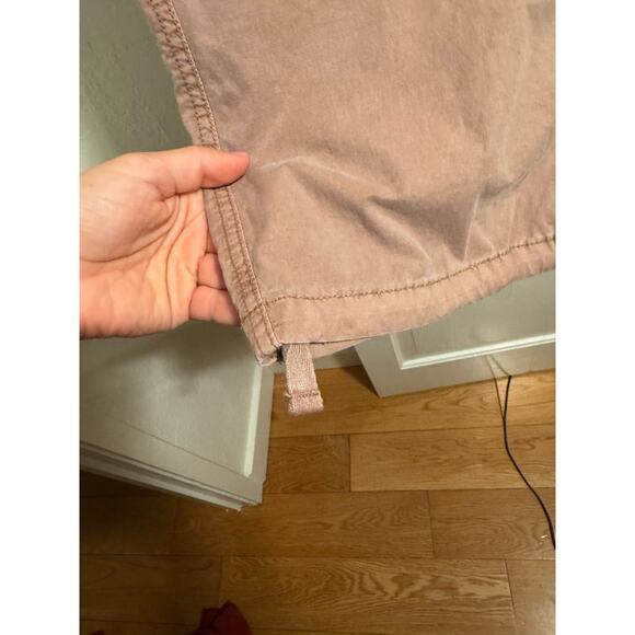 NWT AE HIGH-WAISTED CONVERTIBLE BAGGY CARGO JOGGER size 000 - Picture 6 of 16